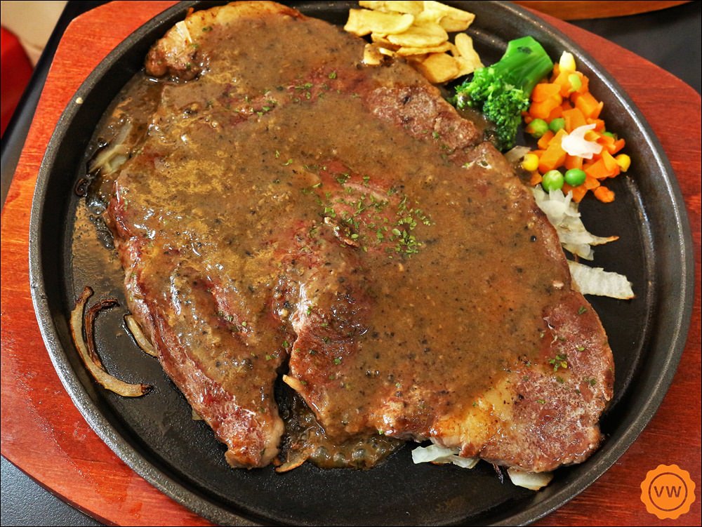 嘉義平價牛排│魔力牛牛排館-嘉義店 嘉義平價牛排│魔力牛牛排館-嘉義店