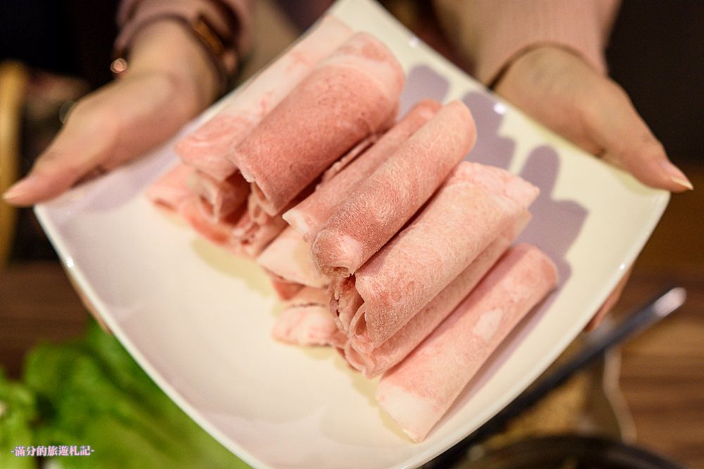 台中南屯火鍋》龍饌養生藥膳 台中養生鍋物 嚴選頂級中藥食材 春夏滋補暖冬聖品美食! - 滿分的旅遊札記