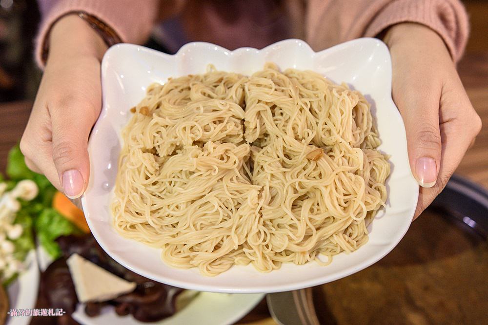 台中南屯火鍋》龍饌養生藥膳 台中養生鍋物 嚴選頂級中藥食材 春夏滋補暖冬聖品美食! - 滿分的旅遊札記