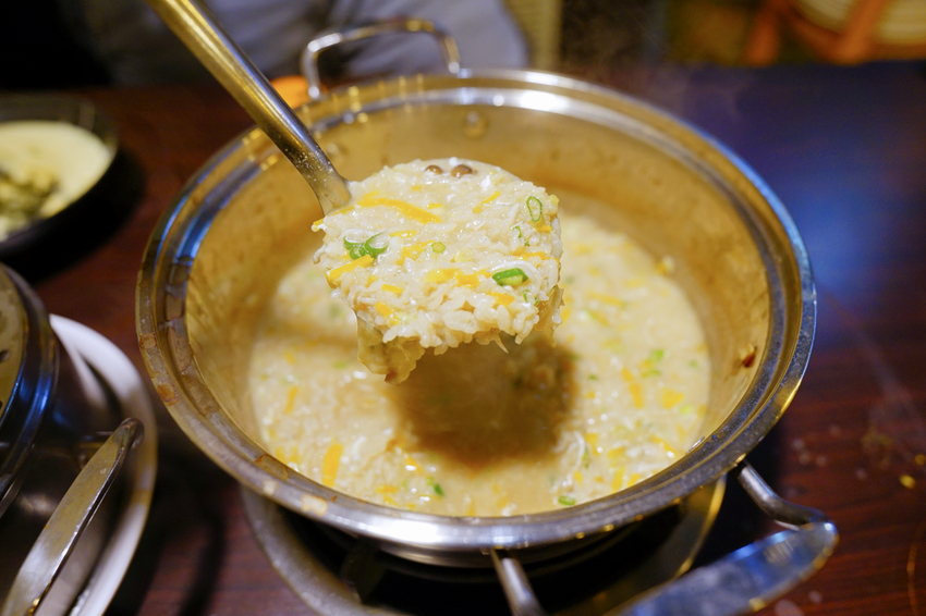 美食｜新北林口 蒸翻天海鮮蒸氣火鍋餐廳 林口美食推薦！澎湃海鮮痛風鍋每吃上癮~ - 奇奇一起玩樂趣