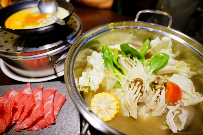 美食｜新北林口 蒸翻天海鮮蒸氣火鍋餐廳 林口美食推薦！澎湃海鮮痛風鍋每吃上癮~ - 奇奇一起玩樂趣