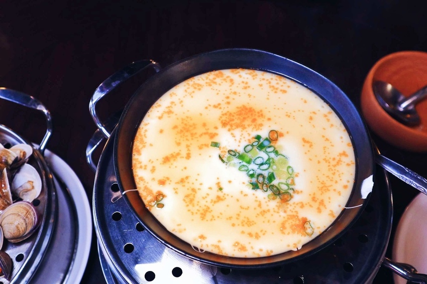 2018-10-20 03.52.12 1.jpg