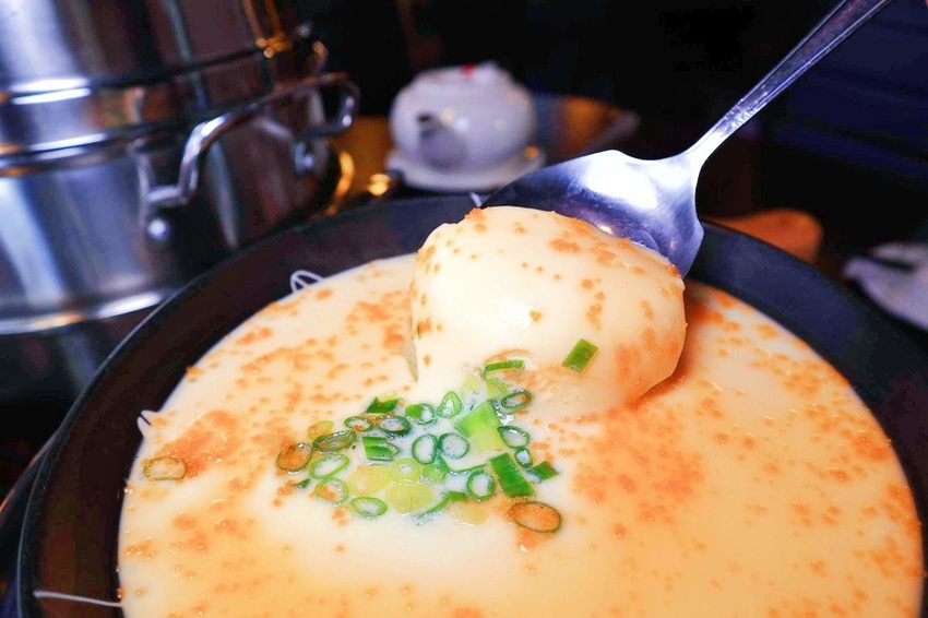 2018-10-20 03.52.11 3.jpg