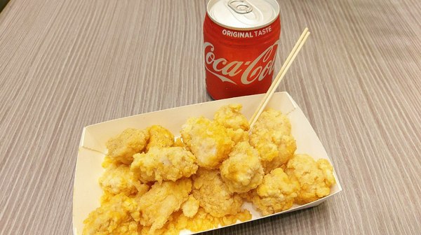 爆Q美式炸雞-員林浮圳店：爆Q美式炸雞(員林浮圳店)-最近炸雞店吵得火熱  默默耕植於中南部的爆Q  份量多是消夜的好朋友