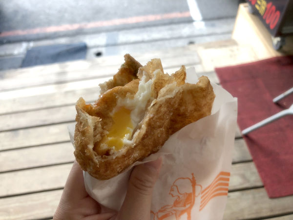 炸到舔手手!《後山林記炸蛋蔥油餅(裕誠店/瑞豐夜市)》新開幕~花蓮必吃人氣小吃北高也吃的到