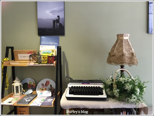 mass cafe:捷運亞東醫院站.Mass Cafe(早午餐/鬆餅/鹹派/帕尼尼/蛋糕/茶/果汁/奶昔)