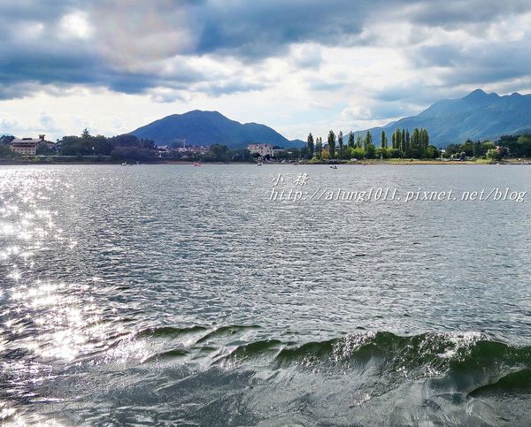 富士山河口湖遊船:古樸風格外觀 / 徜徉聖山名湖 / 河口湖遊覽船Ensoleille號