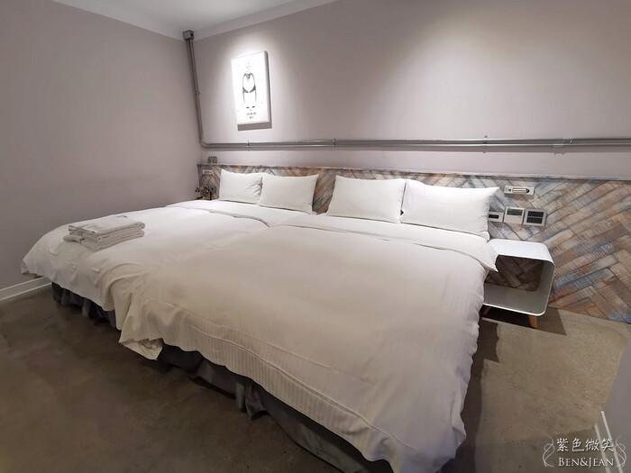 台中市中區莿桐花文創微旅》台中最美平價旅店，近宮原眼科、繼光電子街、台灣太陽餅博物館