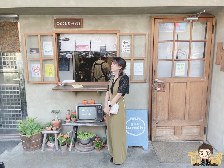 新竹超台的臭豆腐蛋餅臭香十足!必點超大包飯糰.古早味阿嬤鹹粥!