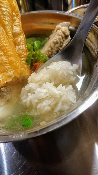 27545391_1772940392737642_2451061138177745325_n