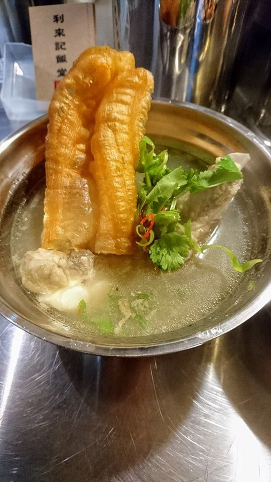 27459960_1773080729390275_4434978845253119570_n