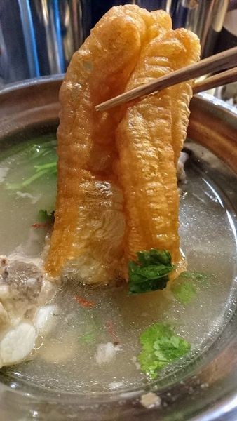 27544704_1772940606070954_205875394685197990_n