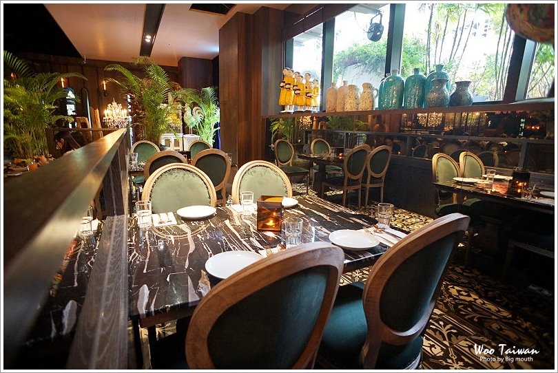 【台中美食】Woo Taiwan米平方店‧來自清邁的華麗宮廷風泰式料理、下午茶,好拍又好吃!