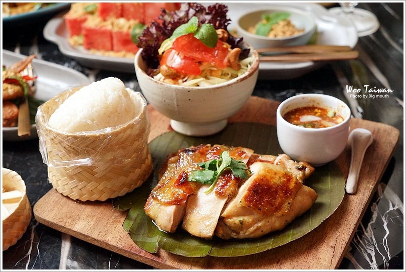 【台中美食】Woo Taiwan米平方店‧來自清邁的華麗宮廷風泰式料理、下午茶,好拍又好吃!