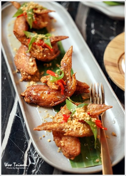 【台中美食】Woo Taiwan米平方店‧來自清邁的華麗宮廷風泰式料理、下午茶,好拍又好吃!