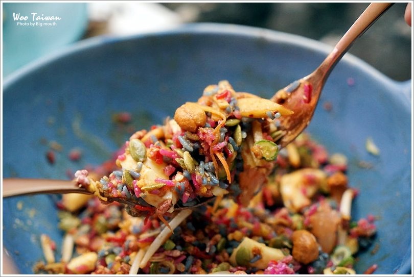 【台中美食】Woo Taiwan米平方店‧來自清邁的華麗宮廷風泰式料理、下午茶,好拍又好吃!