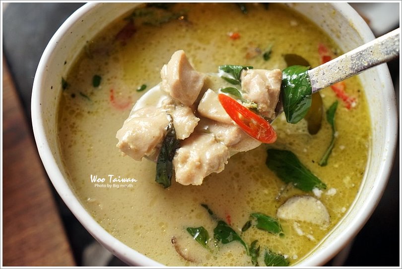 【台中美食】Woo Taiwan米平方店‧來自清邁的華麗宮廷風泰式料理、下午茶,好拍又好吃!