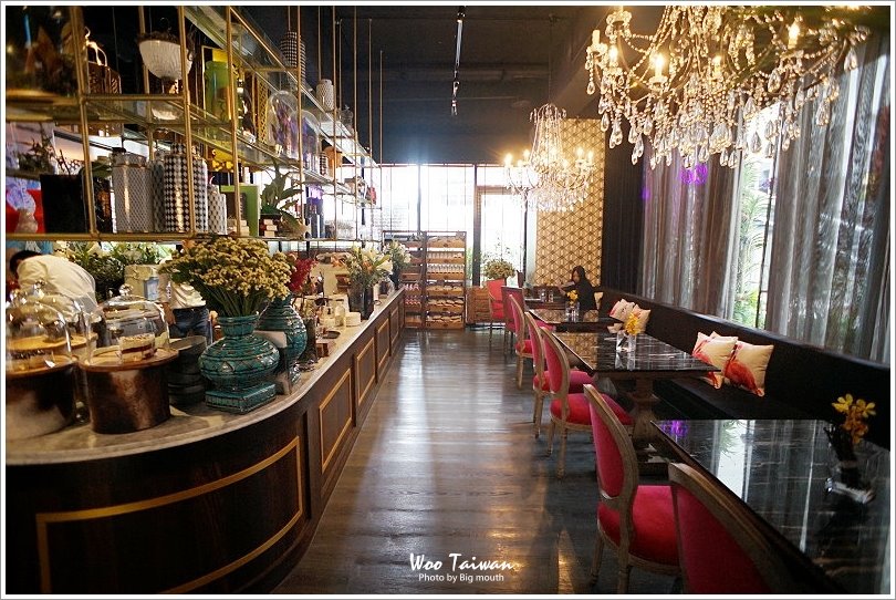 【台中美食】Woo Taiwan米平方店‧來自清邁的華麗宮廷風泰式料理、下午茶,好拍又好吃!