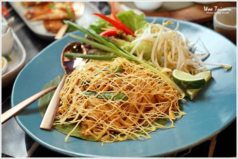 【台中美食】Woo Taiwan米平方店‧來自清邁的華麗宮廷風泰式料理、下午茶,好拍又好吃!