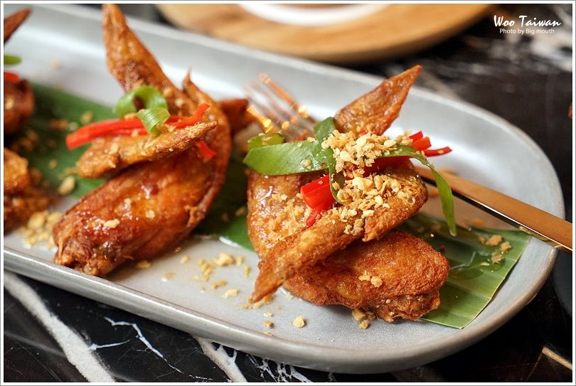 【台中美食】Woo Taiwan米平方店‧來自清邁的華麗宮廷風泰式料理、下午茶,好拍又好吃!