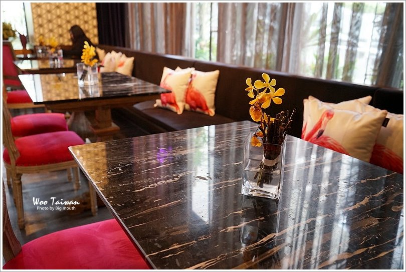 【台中美食】Woo Taiwan米平方店‧來自清邁的華麗宮廷風泰式料理、下午茶,好拍又好吃!
