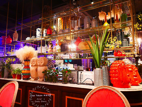 【台中美食】Woo Taiwan 米平方店 ✿ 超紅網美必訪店，叢林裡享受道地泰式料理