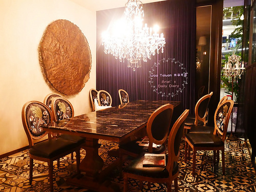 【台中美食】Woo Taiwan 米平方店 ✿ 超紅網美必訪店，叢林裡享受道地泰式料理