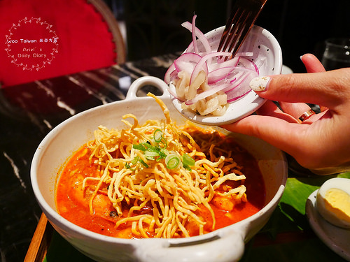 【台中美食】Woo Taiwan 米平方店 ✿ 超紅網美必訪店，叢林裡享受道地泰式料理