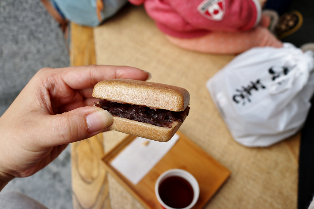 台北|滋養豆餡舖 季節限定草莓大福 迪化街六十年老字號日式和菓子 - 奇奇一起玩樂趣