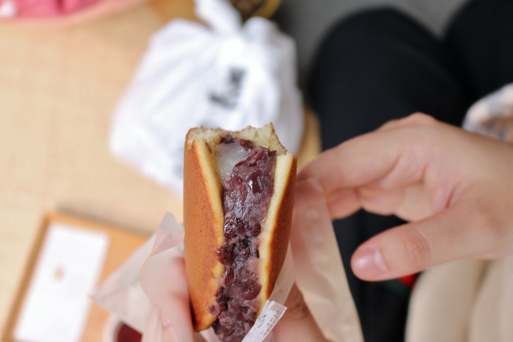 台北|滋養豆餡舖 季節限定草莓大福 迪化街六十年老字號日式和菓子 - 奇奇一起玩樂趣