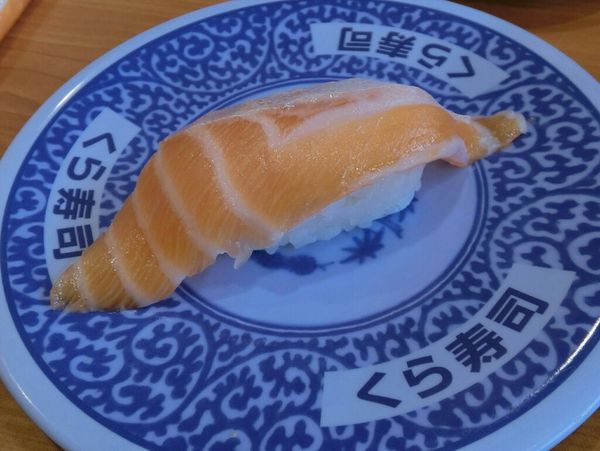 (新竹美食)藏壽司不只好吃還可以抽扭蛋,美食與娛樂都兼具拉~