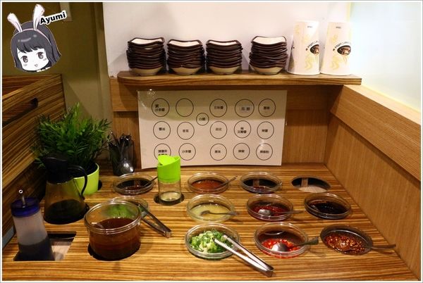 蒸鍋蒸煮健康鍋：[食記]►台南中西區◄一蒸一煮享受最極致的美味－蒸鍋 蒸+煮健康鍋、點蒸雞或蒸豬套餐者拍照打卡按讚即送全家的補體蛋一盒