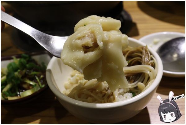 蒸鍋蒸煮健康鍋：[食記]►台南中西區◄一蒸一煮享受最極致的美味－蒸鍋 蒸+煮健康鍋、點蒸雞或蒸豬套餐者拍照打卡按讚即送全家的補體蛋一盒