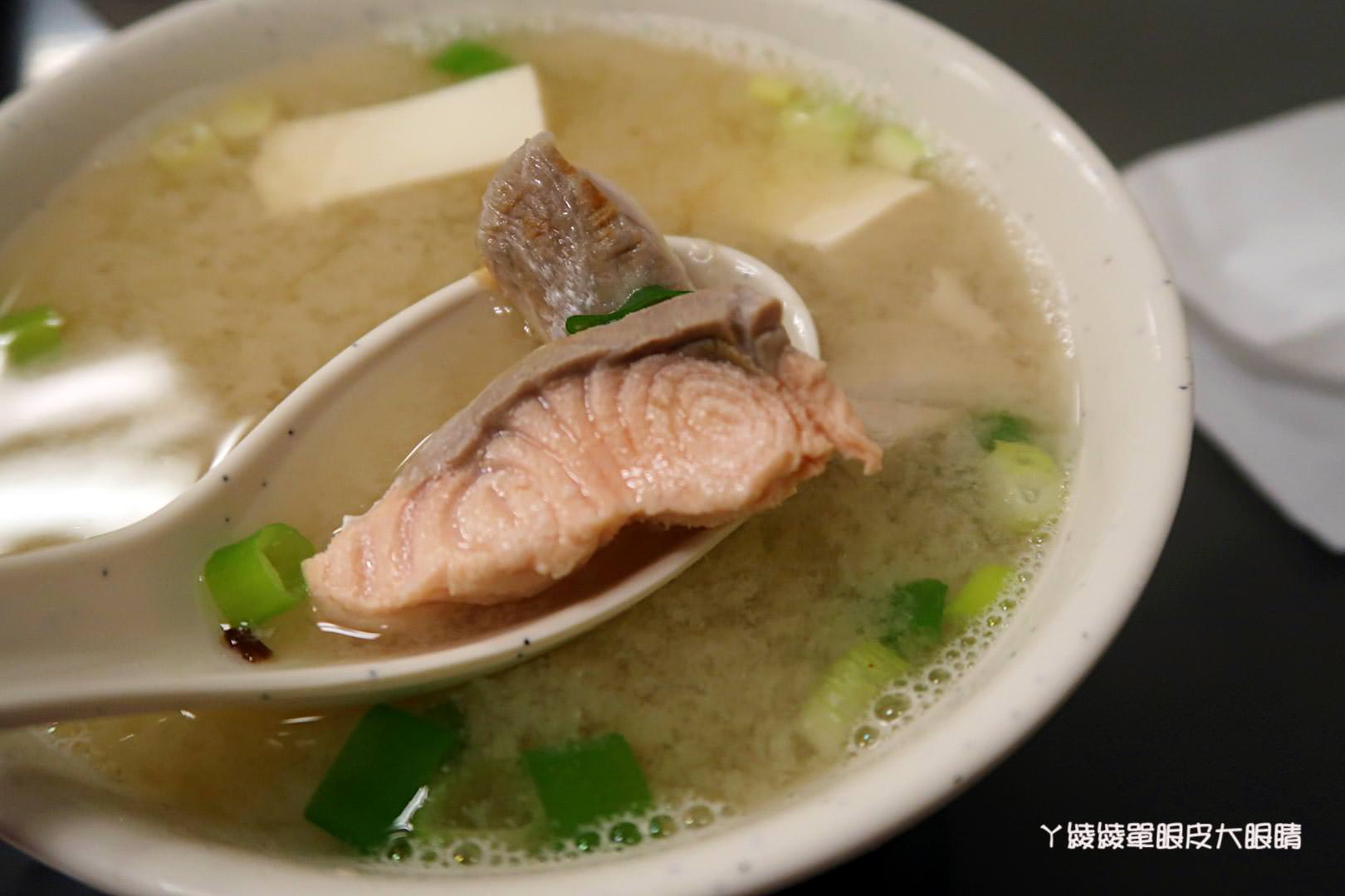 新竹平價日本料理推薦中山路《楓之屋中日式料理》，擔仔麵｜握壽司｜生魚片｜日式小菜