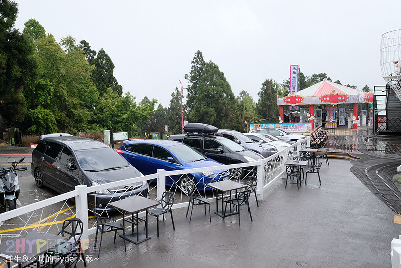 南投景點,南投親子景點,好玩,小火車,清境景點,清境美食,清境親子景點,紙箱王清境,紙箱王清境店,紙箱王菜單,紙箱王評價,紙箱王門票,親子景點,門票 @強生與小吠的Hyper人蔘~