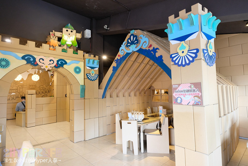 南投景點,南投親子景點,好玩,小火車,清境景點,清境美食,清境親子景點,紙箱王清境,紙箱王清境店,紙箱王菜單,紙箱王評價,紙箱王門票,親子景點,門票 @強生與小吠的Hyper人蔘~