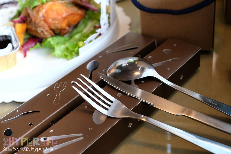 南投景點,南投親子景點,好玩,小火車,清境景點,清境美食,清境親子景點,紙箱王清境,紙箱王清境店,紙箱王菜單,紙箱王評價,紙箱王門票,親子景點,門票 @強生與小吠的Hyper人蔘~