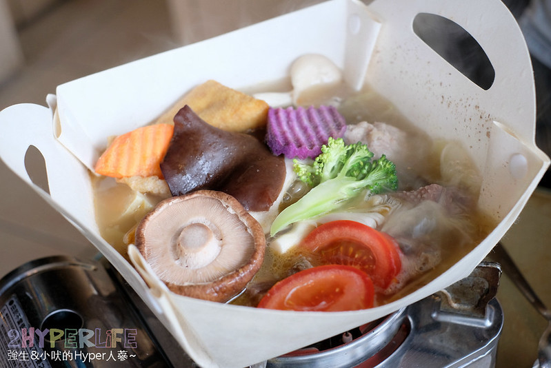 南投景點,南投親子景點,好玩,小火車,清境景點,清境美食,清境親子景點,紙箱王清境,紙箱王清境店,紙箱王菜單,紙箱王評價,紙箱王門票,親子景點,門票 @強生與小吠的Hyper人蔘~