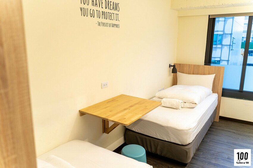 【百味旅形色】漂鳥青年旅館|台中住宿推薦!絕美交誼廳隱身青旅,乾淨簡約有質感! | 別墅裡的 100 種味道