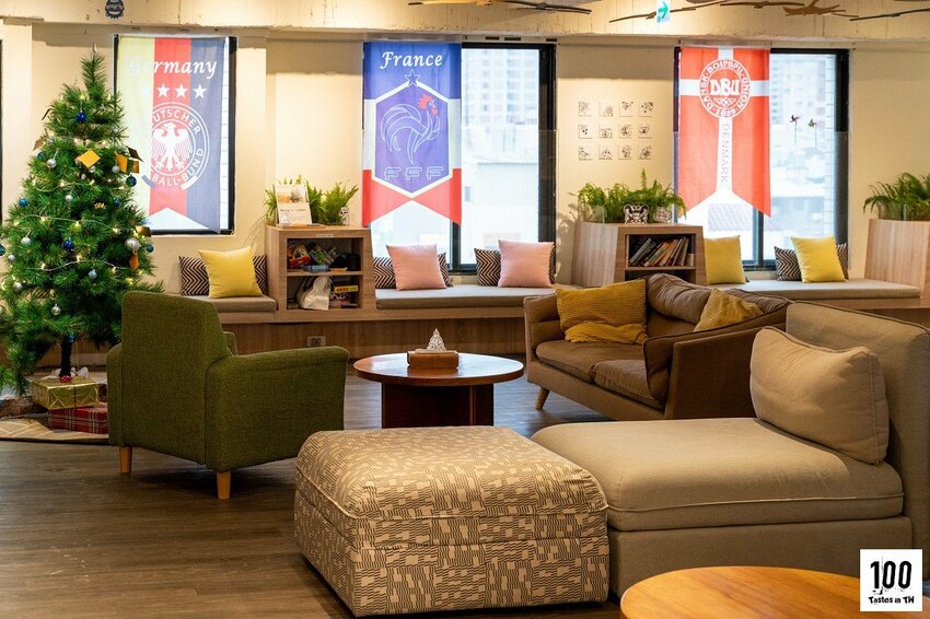 【百味旅形色】漂鳥青年旅館|台中住宿推薦!絕美交誼廳隱身青旅,乾淨簡約有質感! | 別墅裡的 100 種味道