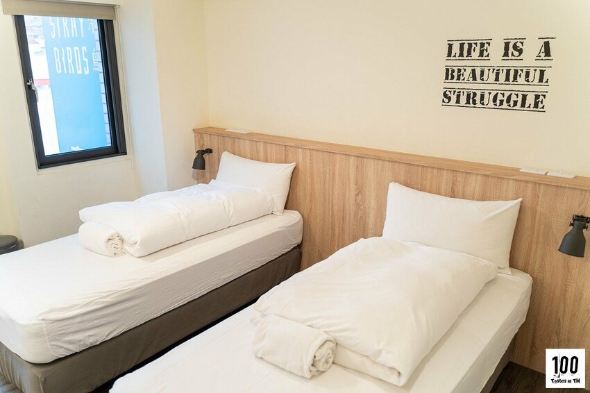 【百味旅形色】漂鳥青年旅館|台中住宿推薦!絕美交誼廳隱身青旅,乾淨簡約有質感! | 別墅裡的 100 種味道