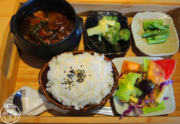 白水 café-restaurant:呷飽祙【新北淡水・白水 café-restaurant】寵物友善餐廳