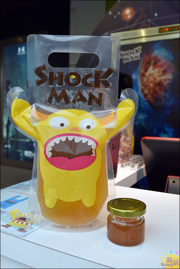夏克曼shockman：大里文創飲料。超萌怪獸手搖飲。夏克曼shockman。手工熬煮果醬加入現打氣泡飲好喝好看萌翻天IG打卡新潮流