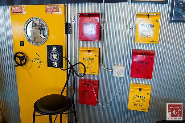 19號倉庫鐵板牛排 新營店：【台南新營】來自逢甲巷弄平價排餐｜戰斧牛排好霸氣｜雙倍主餐好滿足｜波霸奶茶喝到飽｜免費加飯加麵~~19號倉庫鐵板牛排新營店