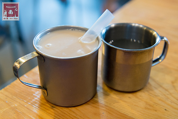 19號倉庫鐵板牛排 新營店：【台南新營】來自逢甲巷弄平價排餐｜戰斧牛排好霸氣｜雙倍主餐好滿足｜波霸奶茶喝到飽｜免費加飯加麵~~19號倉庫鐵板牛排新營店