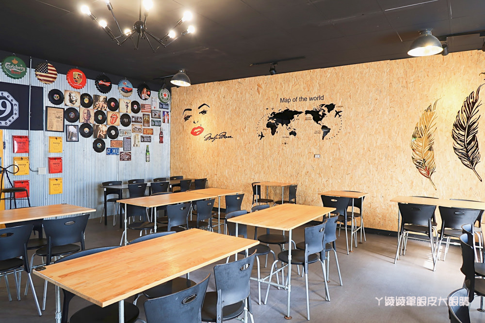 台南新營比臉還大的牛排|19號倉庫鐵板牛排,平價牛排店也喝得到珍珠奶茶!濃湯飲料無限暢飲