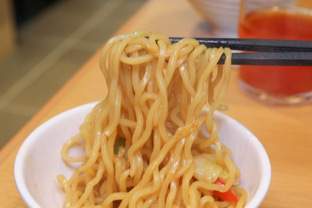 南港炸物吃到飽：日本串家物語進駐南港，30多種炸物無限供應~必吃炸蝦炸牛肉，日式熟食小菜草莓甜點(菜單.電話.訂位.網站.營業時間.價位.影片)