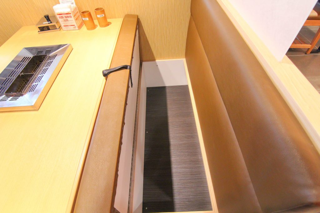 南港炸物吃到飽：日本串家物語進駐南港，30多種炸物無限供應~必吃炸蝦炸牛肉，日式熟食小菜草莓甜點(菜單.電話.訂位.網站.營業時間.價位.影片)