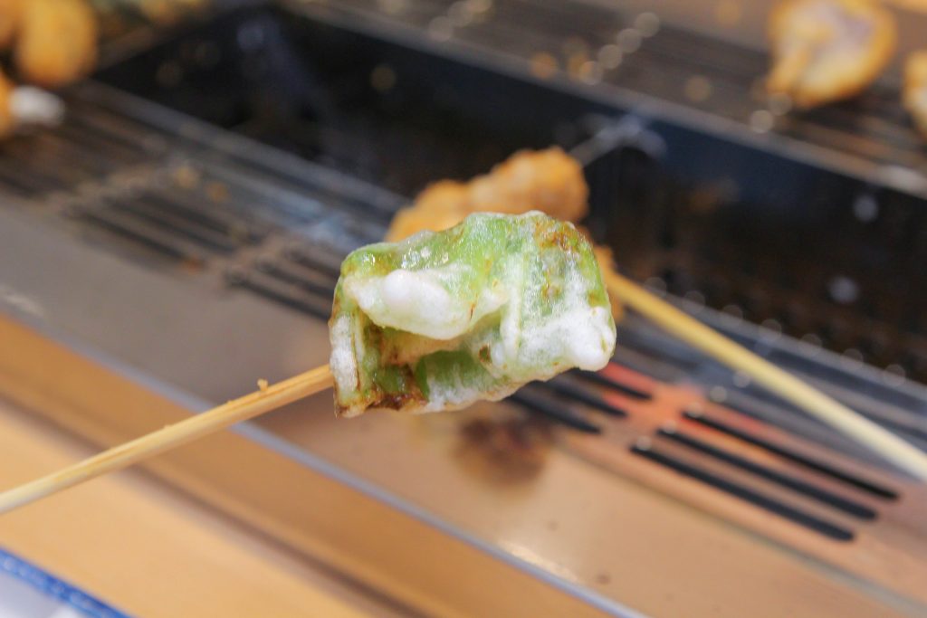 南港炸物吃到飽：日本串家物語進駐南港，30多種炸物無限供應~必吃炸蝦炸牛肉，日式熟食小菜草莓甜點(菜單.電話.訂位.網站.營業時間.價位.影片)