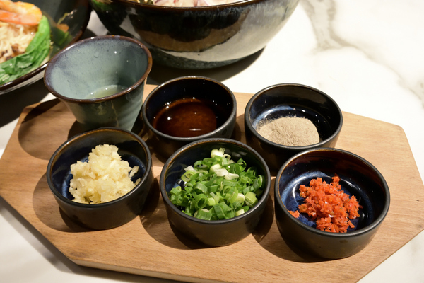 O' IN Tea House(草悟道門市)：公益路美食／愛評體驗券．超殺記憶卡唯美南洋風餐館──O' IN Tea House/草悟道門市